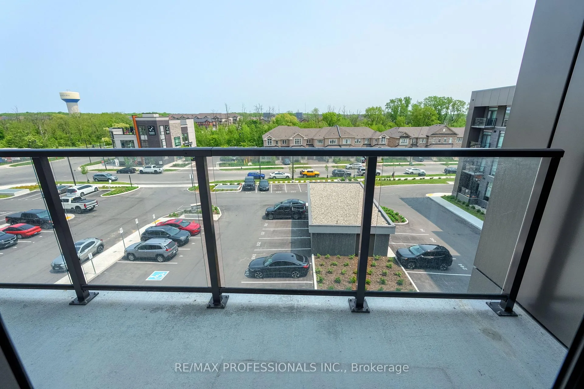 Photo 39 of Unit 412, 470 Dundas Street E, Hamilton, Waterdown — HOMEH