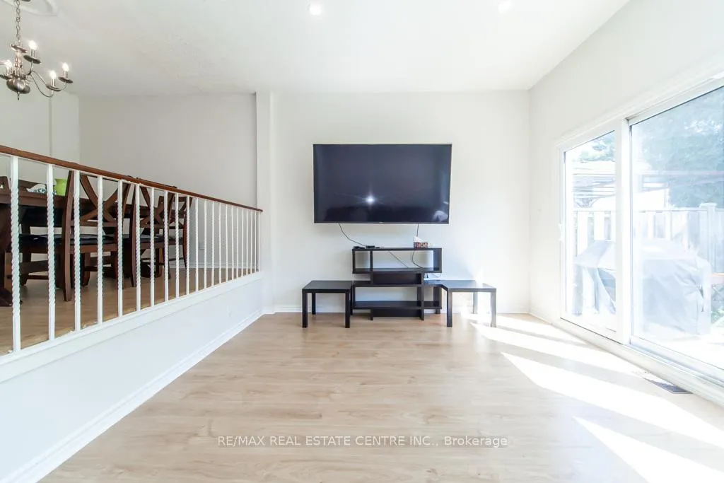 Photo 10 of Unit 88, 2050 Upper Middle Road, Burlington, Brant Hills — HOMEH