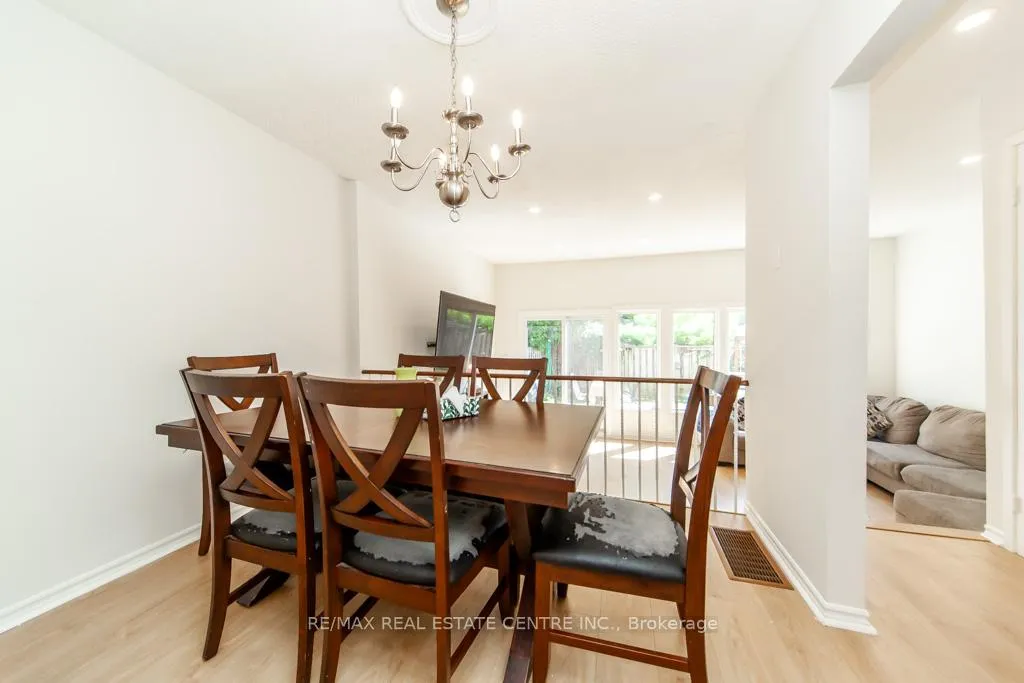 Photo 17 of Unit 88, 2050 Upper Middle Road, Burlington, Brant Hills — HOMEH