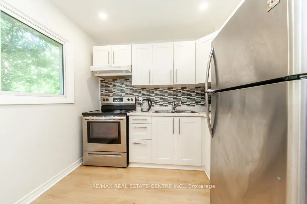 Photo 22 of Unit 88, 2050 Upper Middle Road, Burlington, Brant Hills — HOMEH