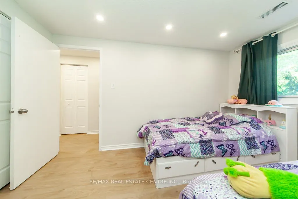Photo 38 of Unit 88, 2050 Upper Middle Road, Burlington, Brant Hills — HOMEH