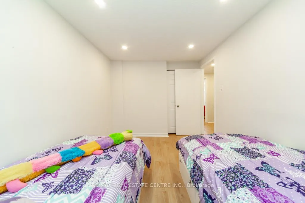 Photo 39 of Unit 88, 2050 Upper Middle Road, Burlington, Brant Hills — HOMEH
