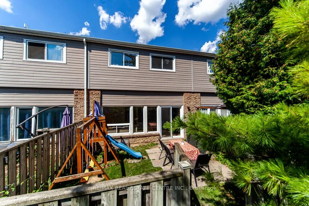 Photo 44 of Unit 88, 2050 Upper Middle Road, Burlington, Brant Hills — HOMEH