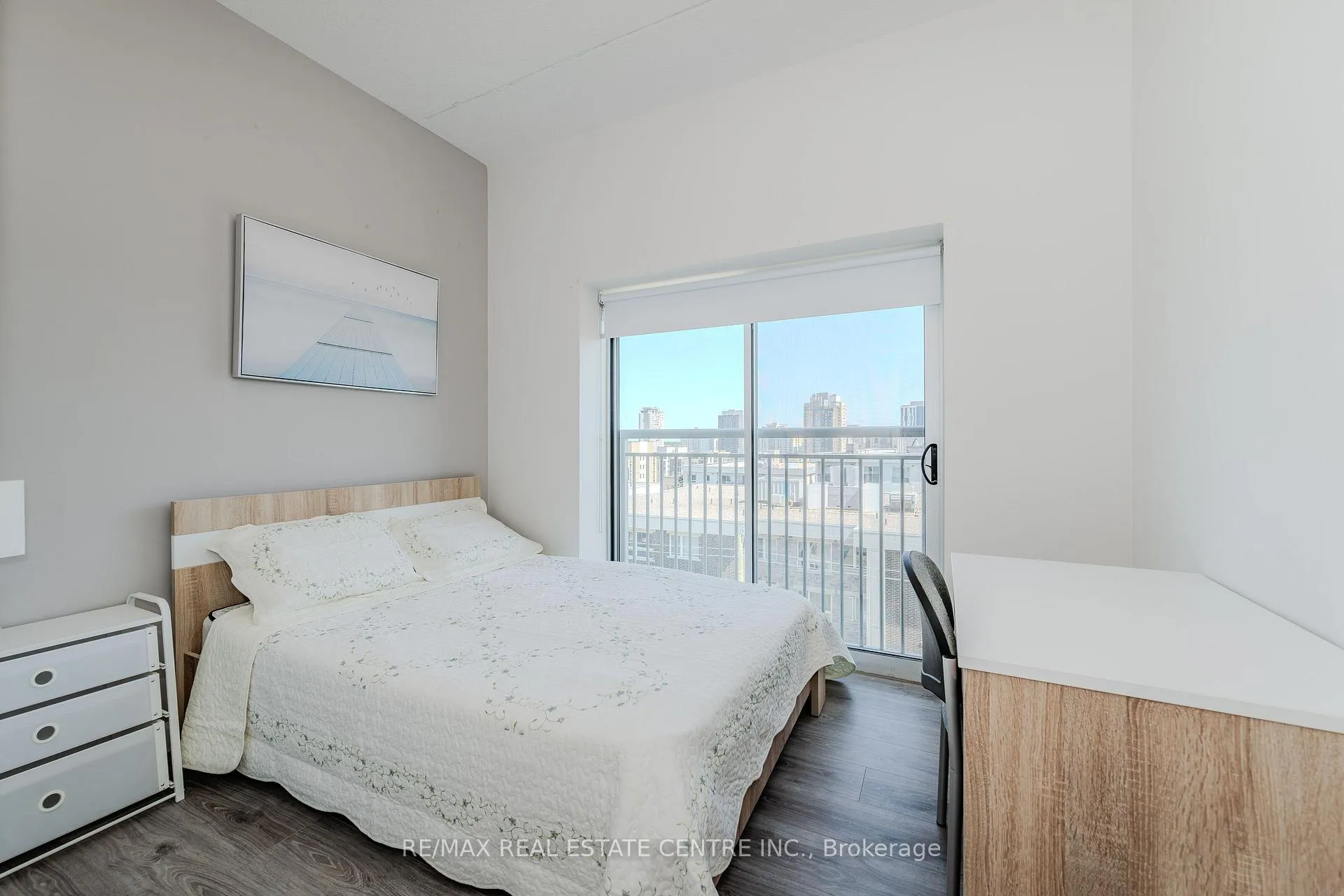 Photo 12 of Unit 707, 251 Hemlock Street, Waterloo, Beechwood/University — HOMEH