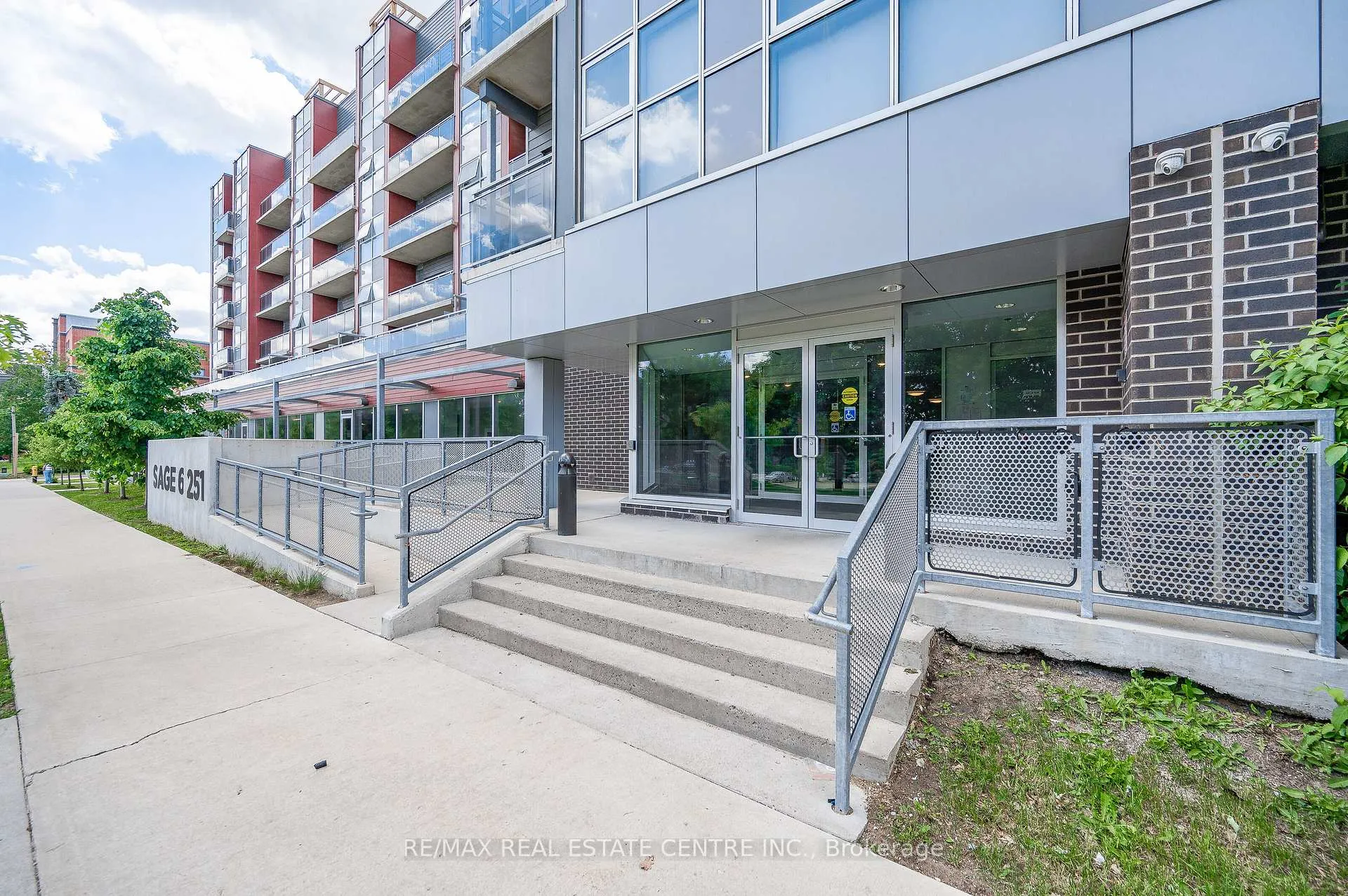 Photo 22 of Unit 707, 251 Hemlock Street, Waterloo, Beechwood/University — HOMEH