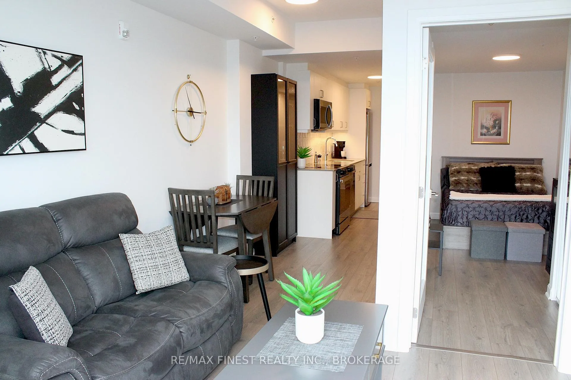 Photo 6 of Unit 505, 223 Princess Street, Kingston, East of Sir John A. Blvd — HOMEH