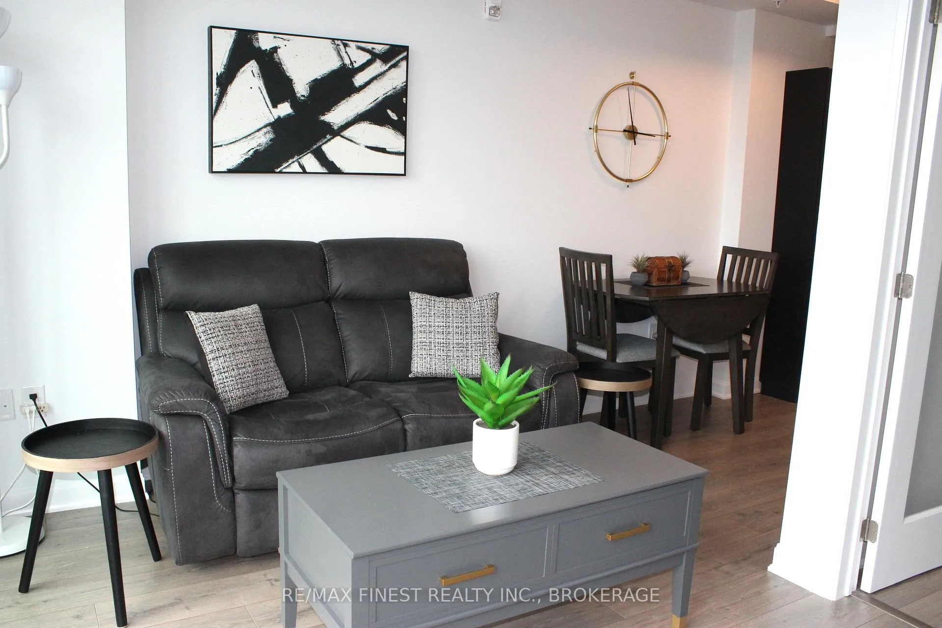 Photo 7 of Unit 505, 223 Princess Street, Kingston, East of Sir John A. Blvd — HOMEH