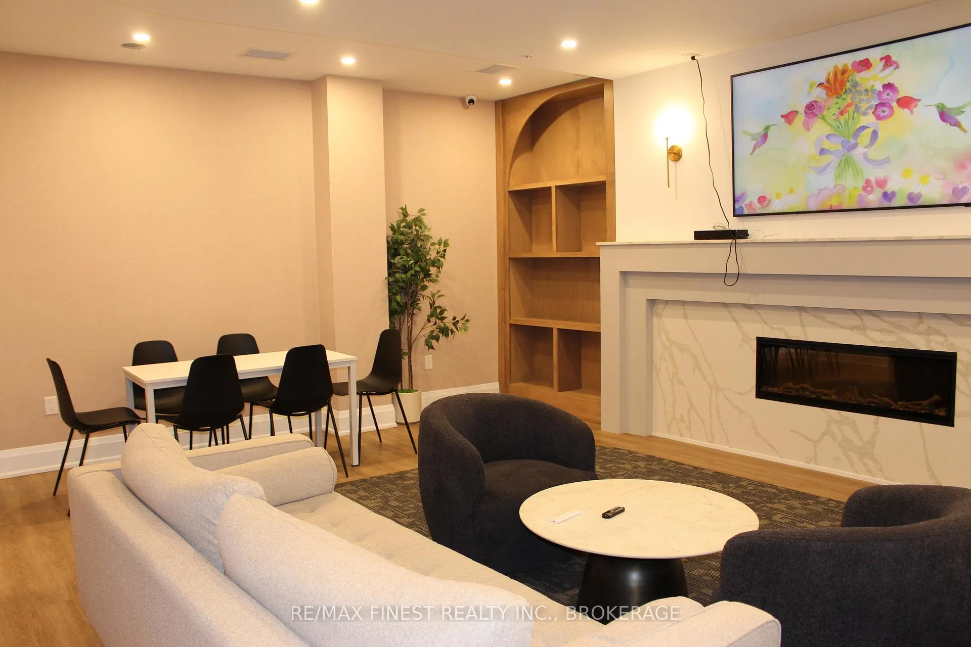 Photo 23 of Unit 505, 223 Princess Street, Kingston, East of Sir John A. Blvd — HOMEH