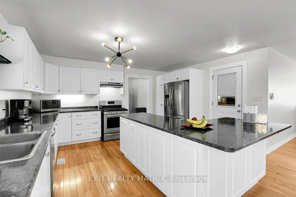 Photo 11 of 2750 Eldo Street, Ottawa, Metcalfe — HOMEH