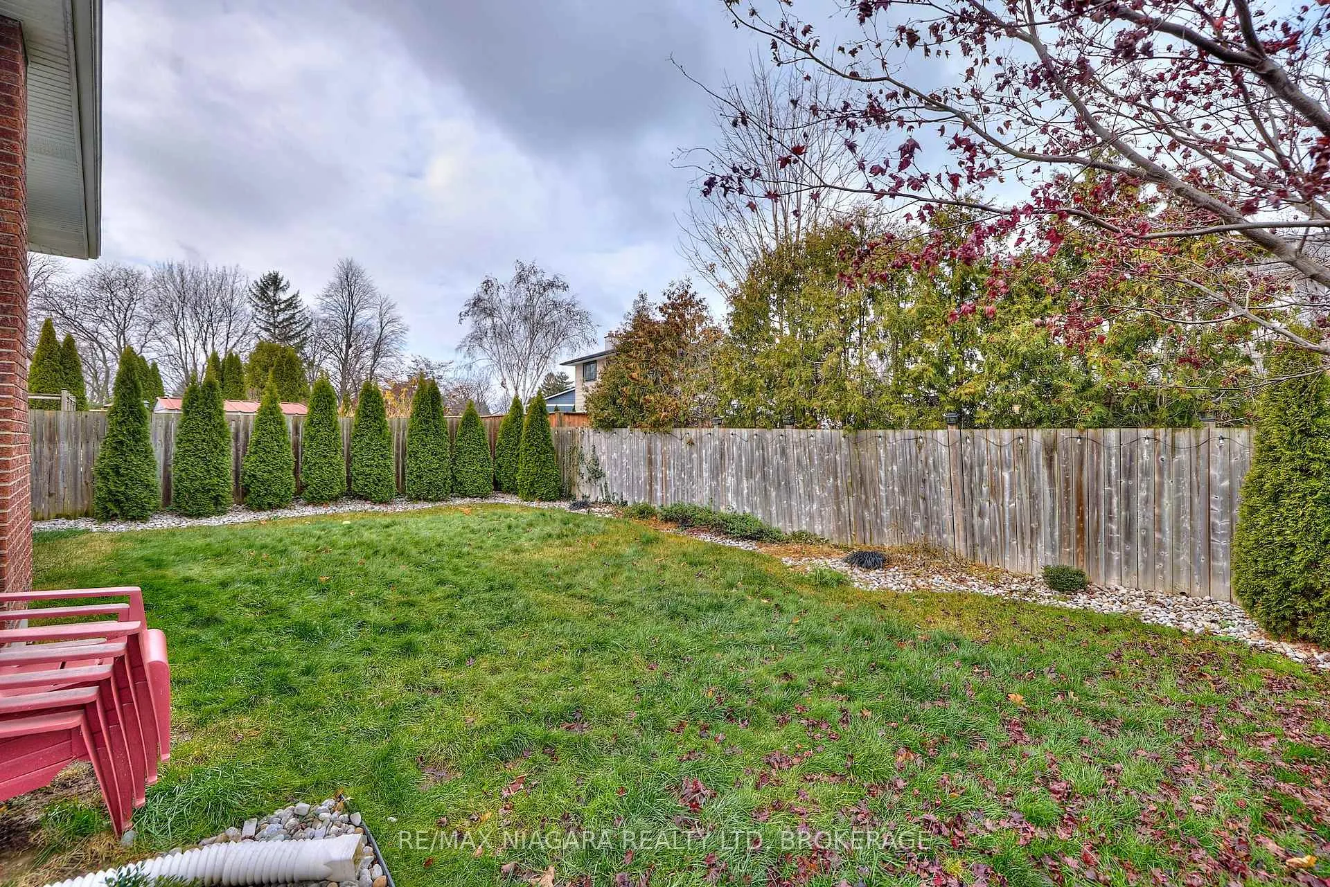 Photo 21 of 310 Main Street, St. Catharines, Port Dalhousie — HOMEH