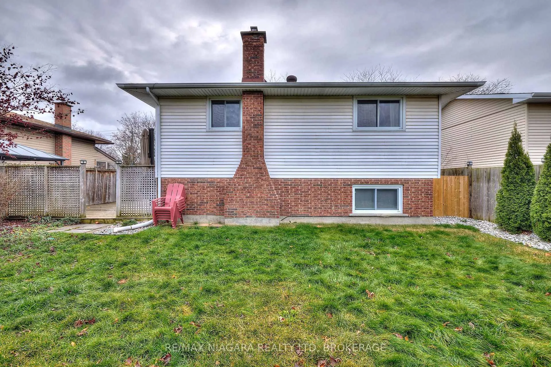 Photo 23 of 310 Main Street, St. Catharines, Port Dalhousie — HOMEH