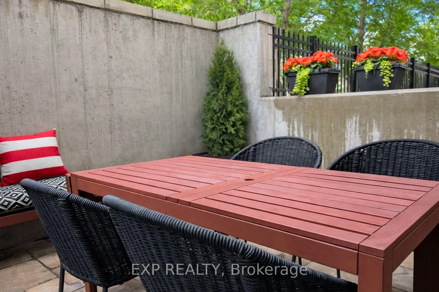 Photo 22 of Unit 118, 429 Kent Street, Ottawa, Ottawa Centre — HOMEH