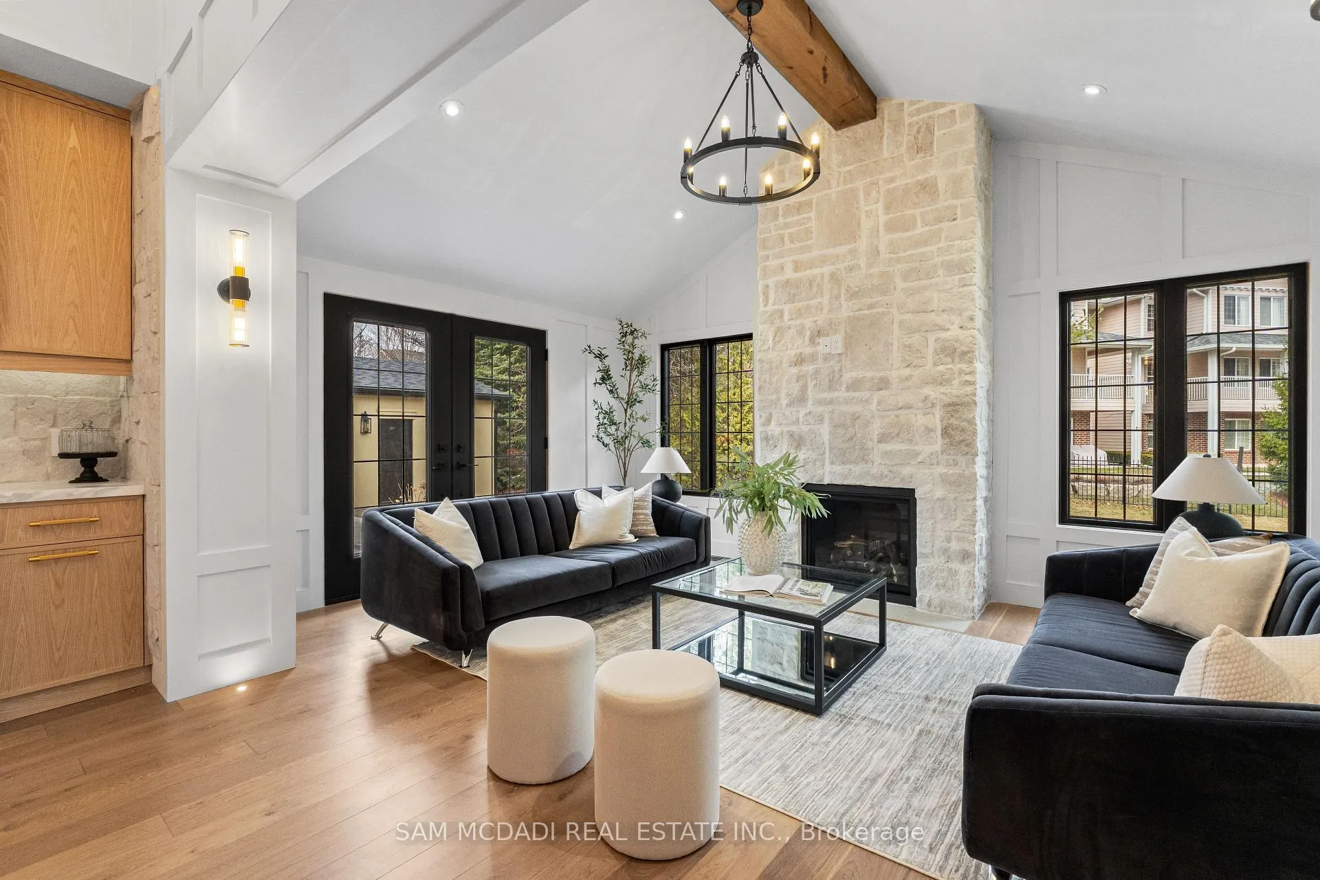 Photo 16 of 977 Unsworth Avenue, Burlington, Bayview — HOMEH