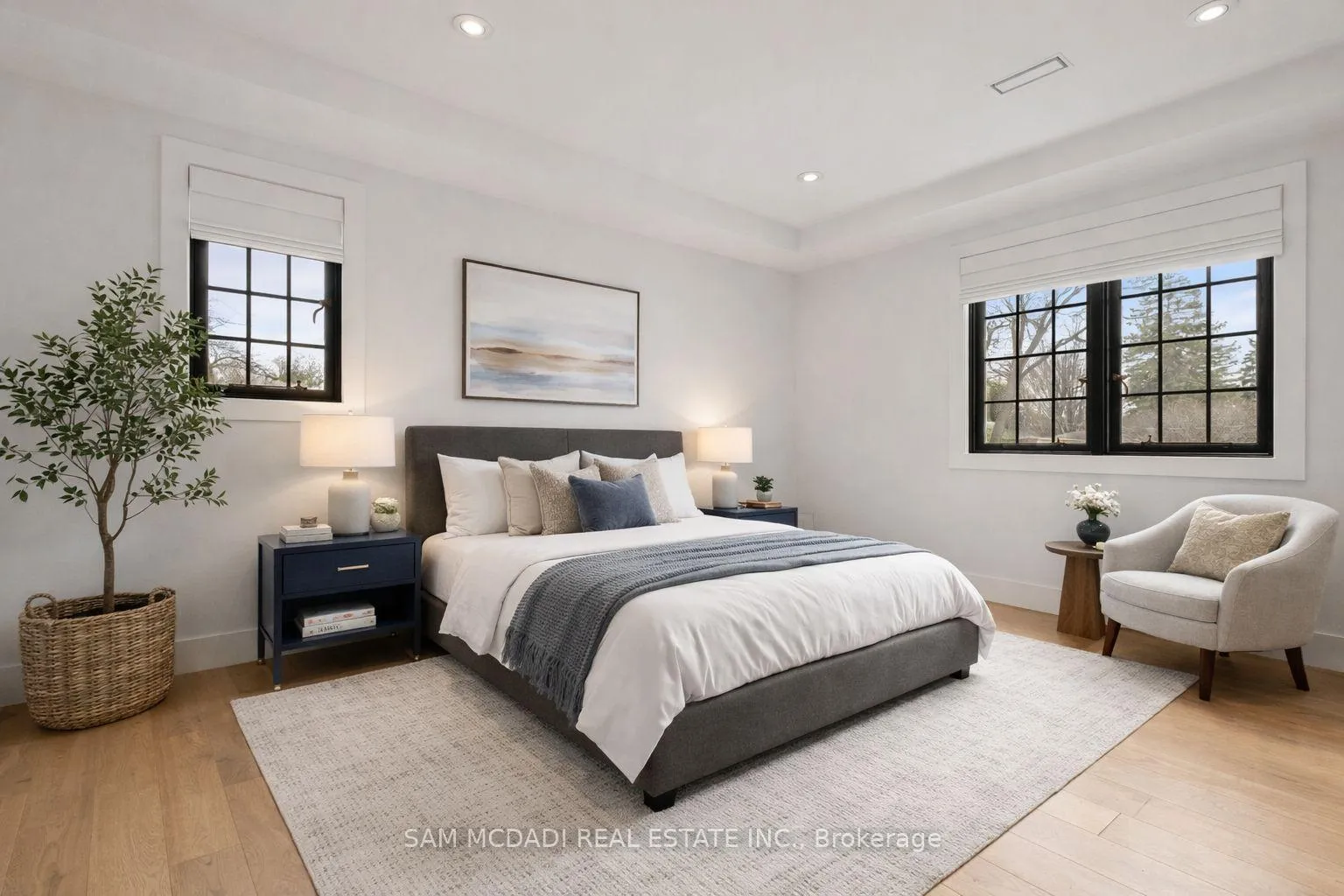 Photo 30 of 977 Unsworth Avenue, Burlington, Bayview — HOMEH
