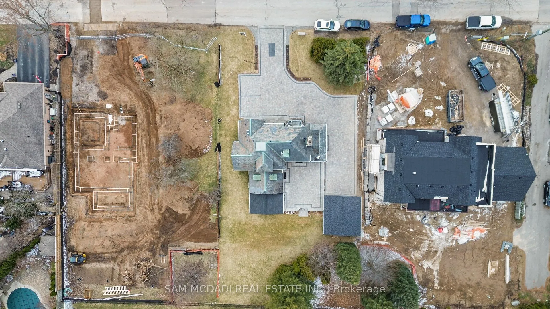 Photo 48 of 977 Unsworth Avenue, Burlington, Bayview — HOMEH