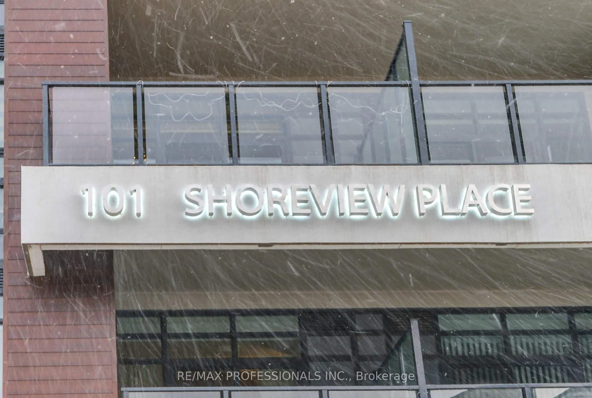 Photo 2 of Unit 124, 101 Shoreview Place, Hamilton, Lakeshore — HOMEH