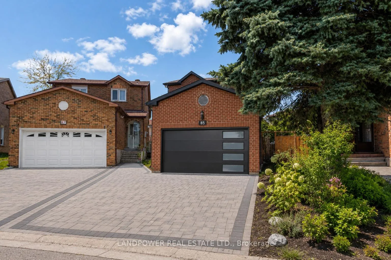 Photo 2 of 85 Tangmere Crescent, Markham, Milliken Mills East — HOMEH