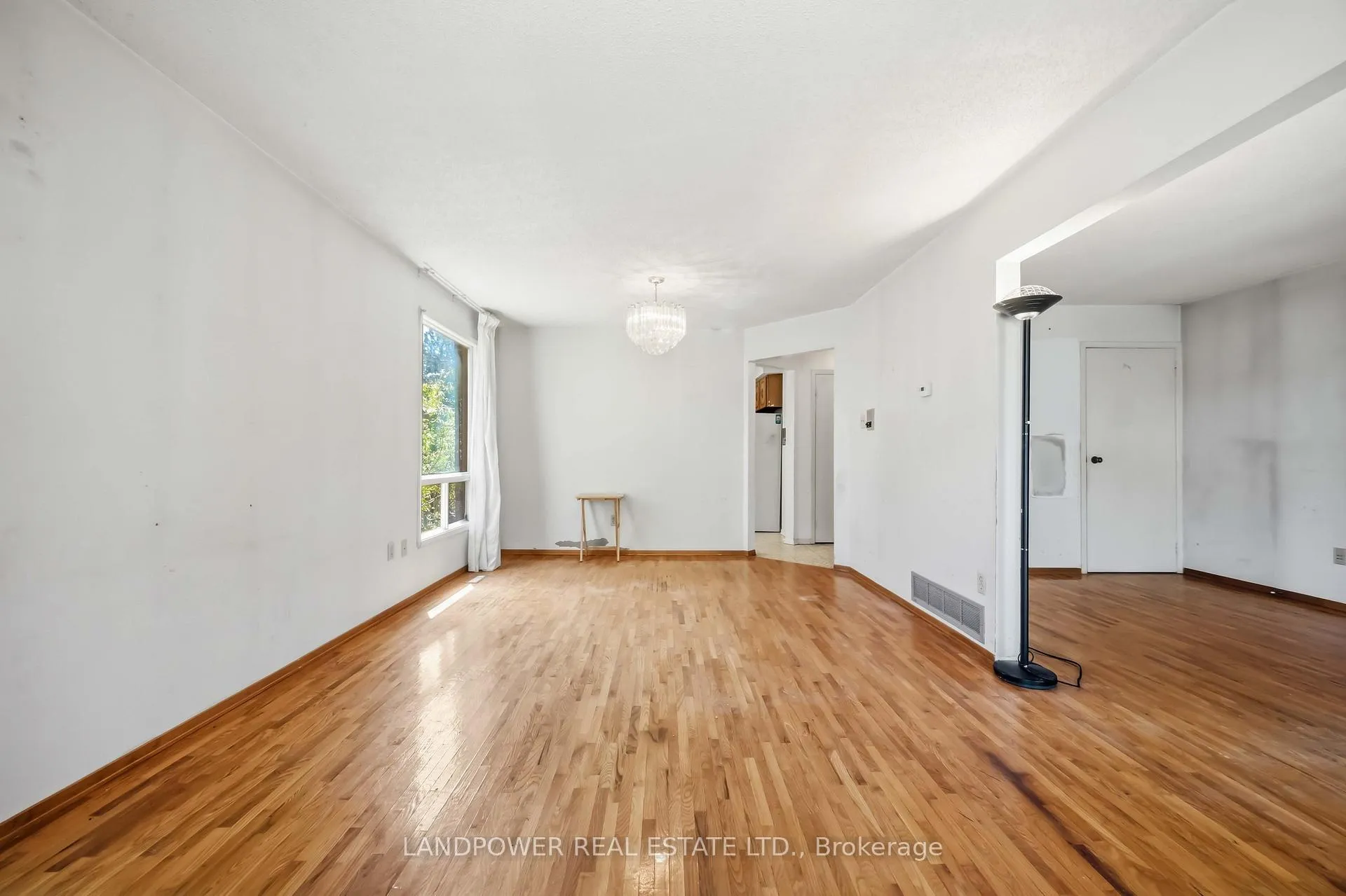 Photo 14 of 85 Tangmere Crescent, Markham, Milliken Mills East — HOMEH