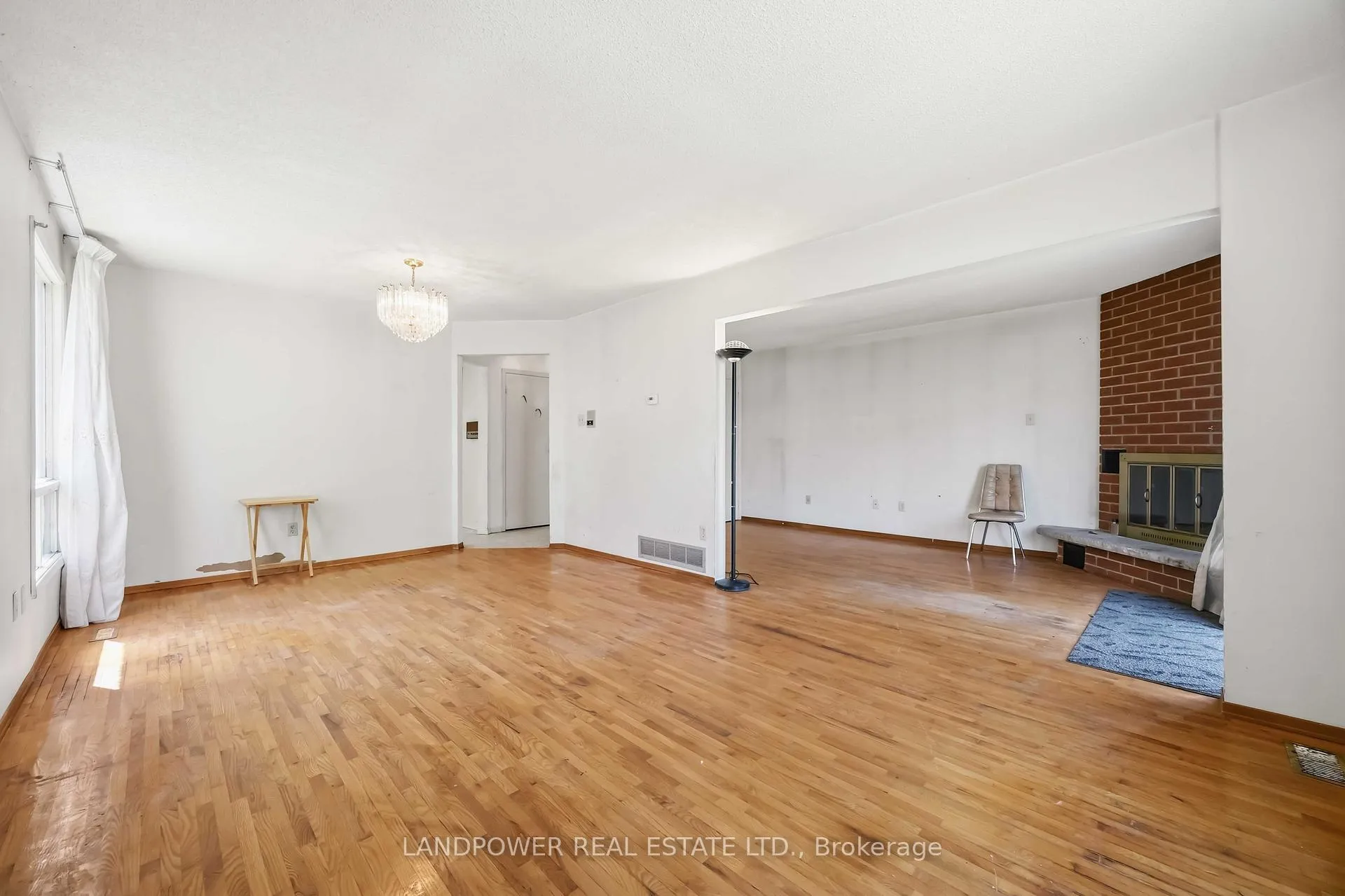 Photo 15 of 85 Tangmere Crescent, Markham, Milliken Mills East — HOMEH