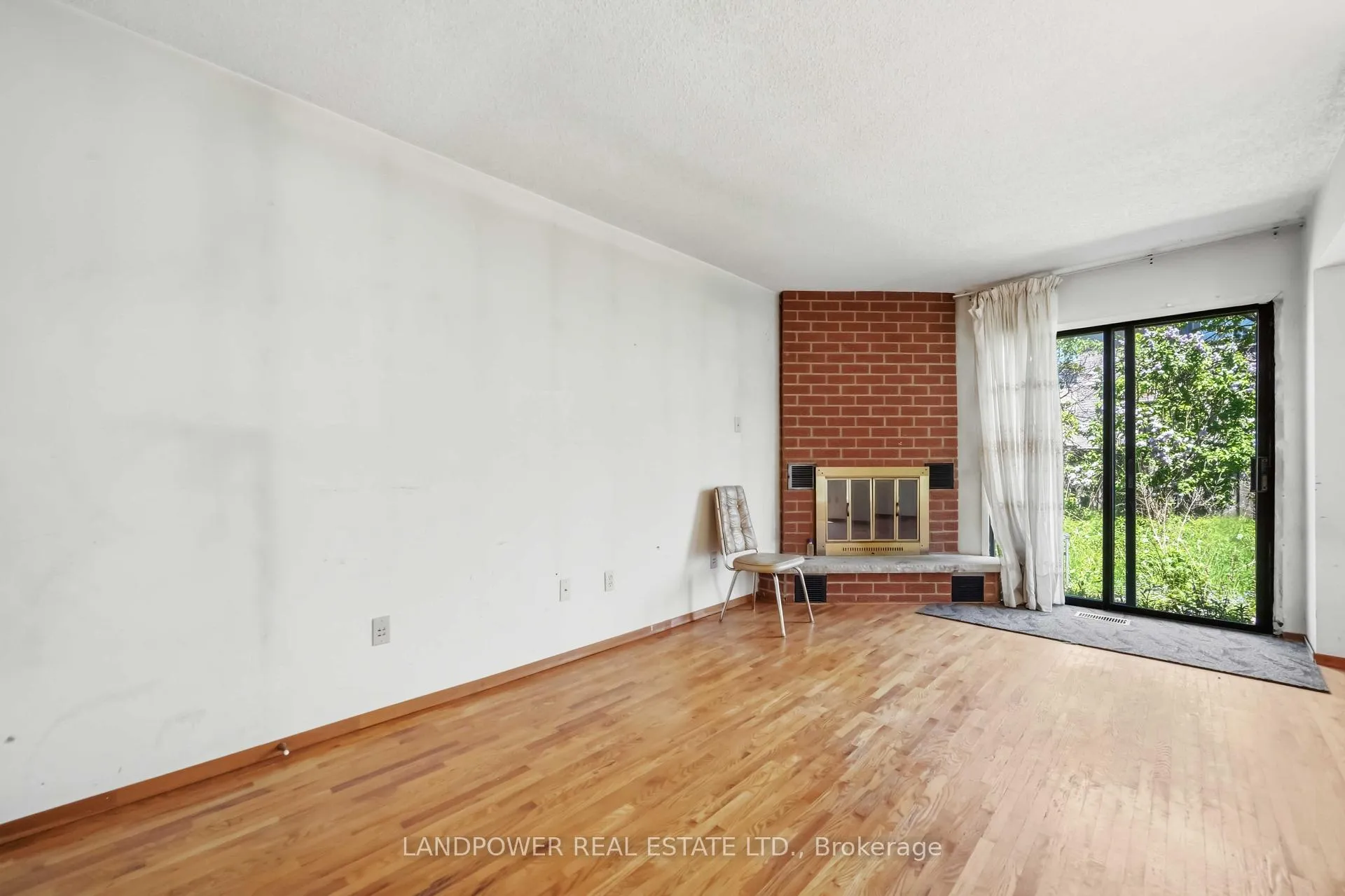 Photo 22 of 85 Tangmere Crescent, Markham, Milliken Mills East — HOMEH