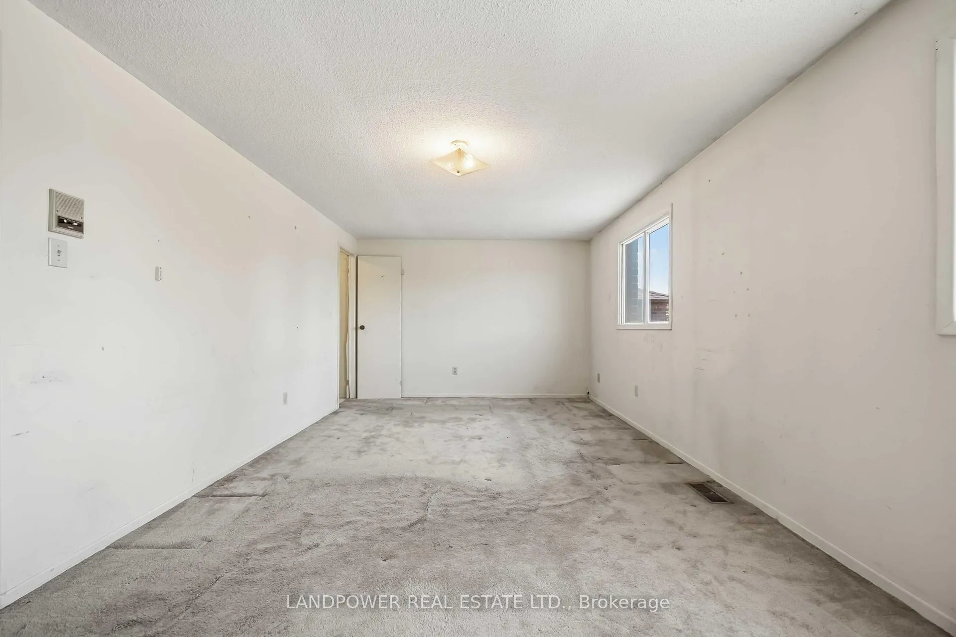 Photo 33 of 85 Tangmere Crescent, Markham, Milliken Mills East — HOMEH