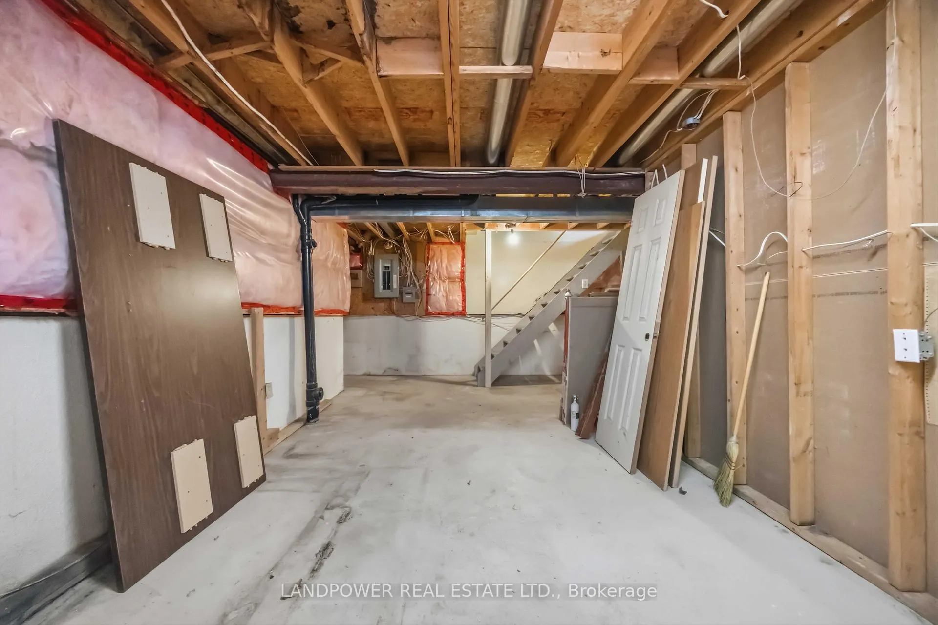 Photo 41 of 85 Tangmere Crescent, Markham, Milliken Mills East — HOMEH