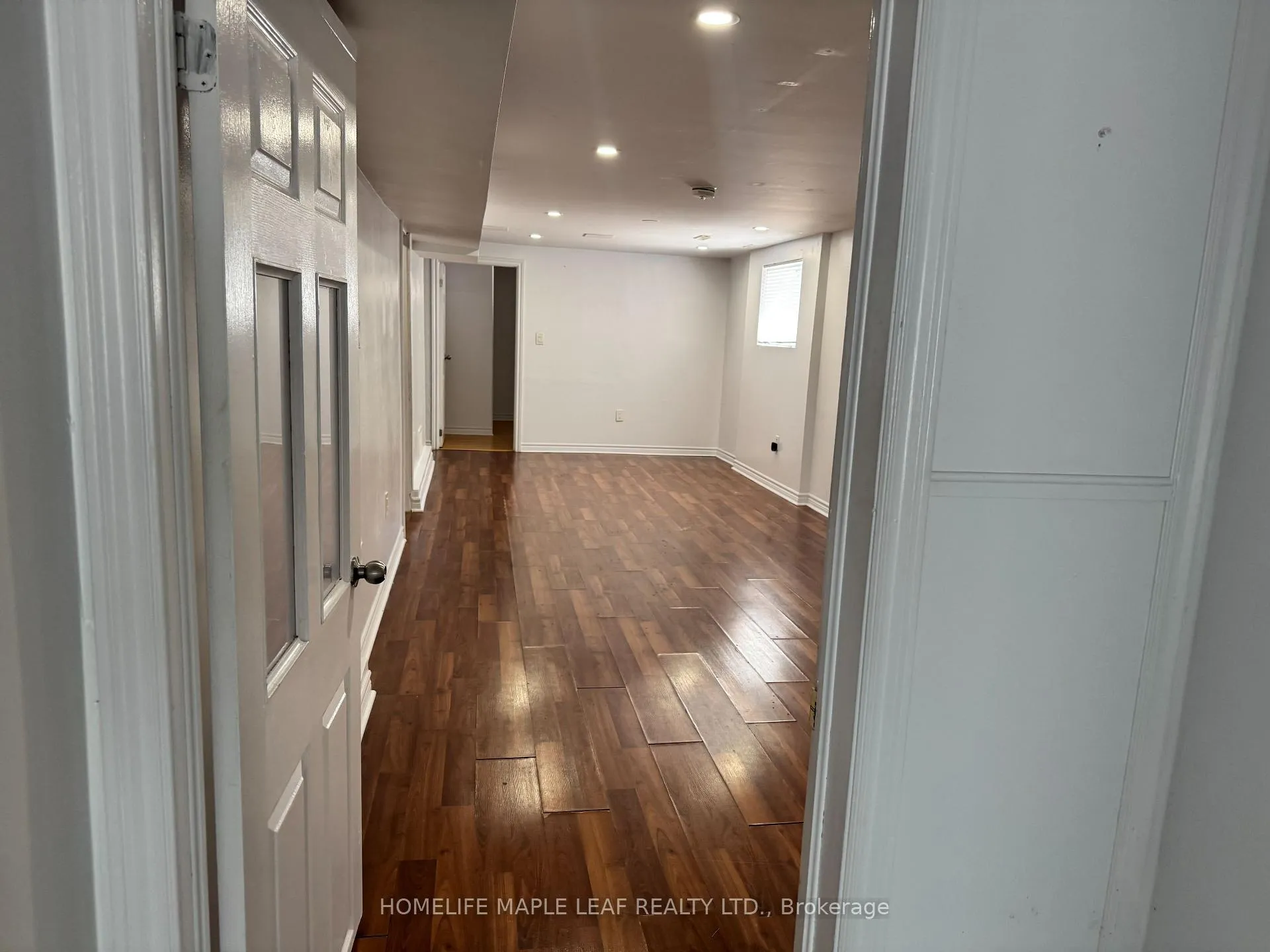 Photo 13 of 8 Montrose Place, Brampton, Central Park — HOMEH