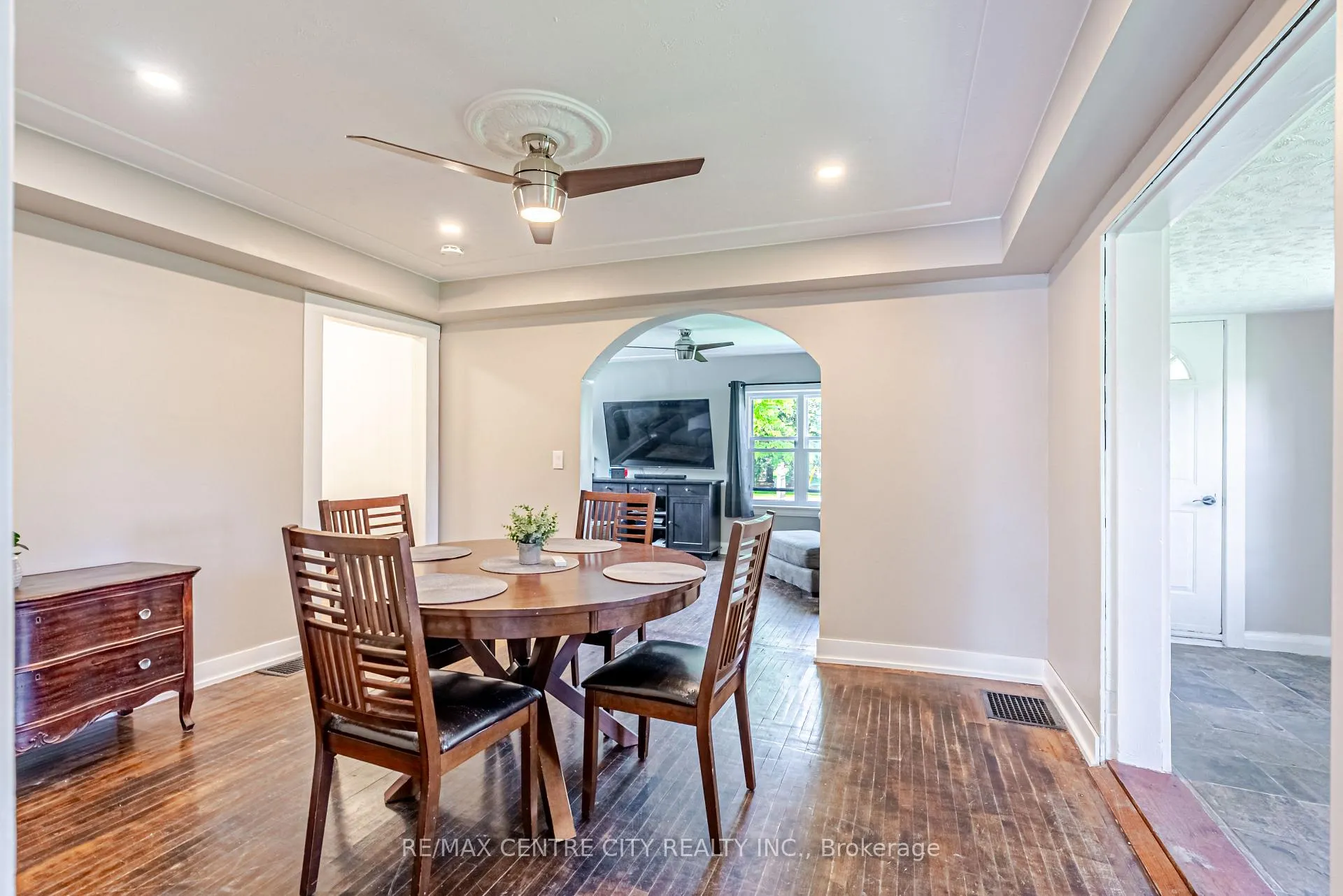 Photo 22 of 11812 Superior Street, Malahide, Springfield — HOMEH