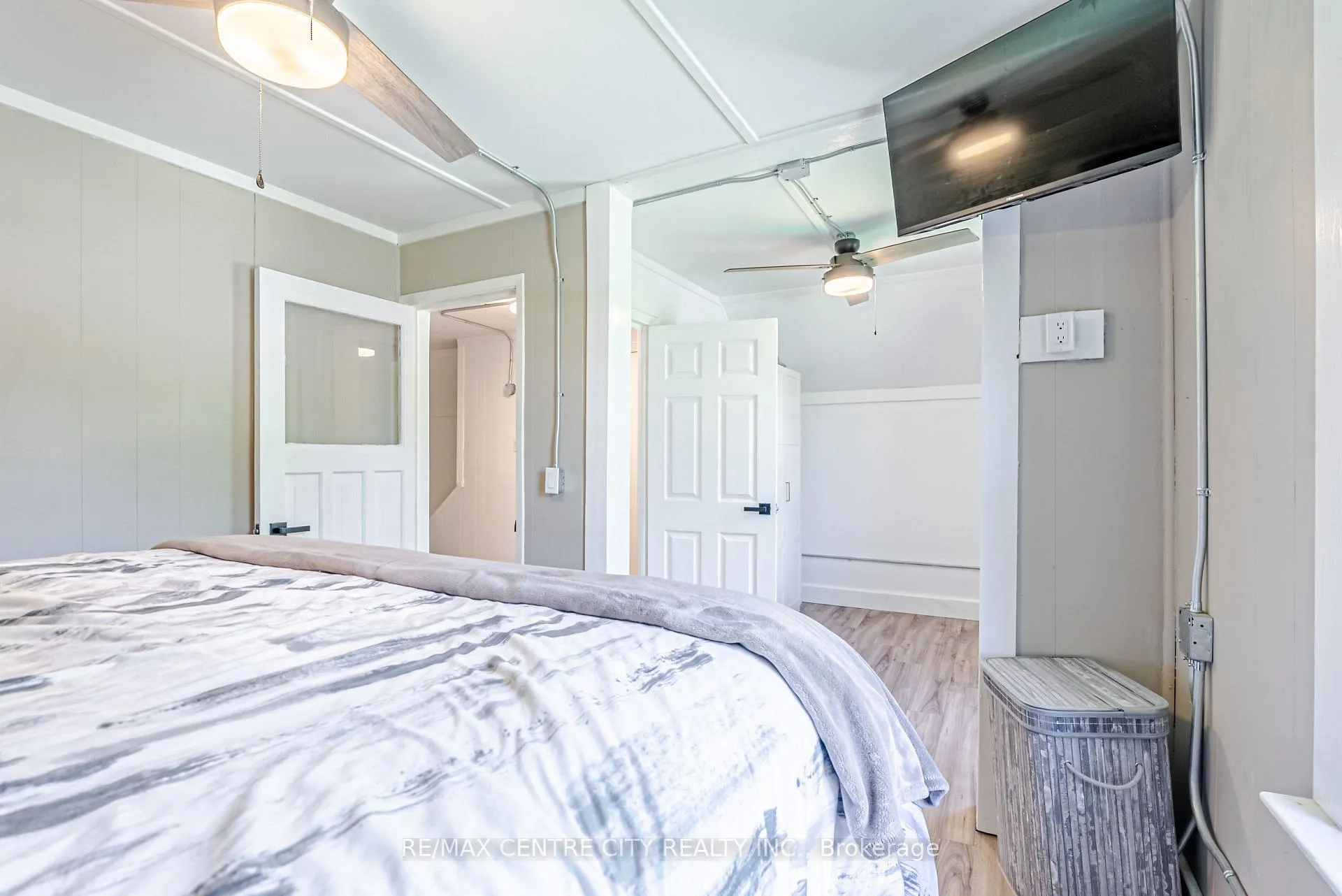 Photo 35 of 11812 Superior Street, Malahide, Springfield — HOMEH