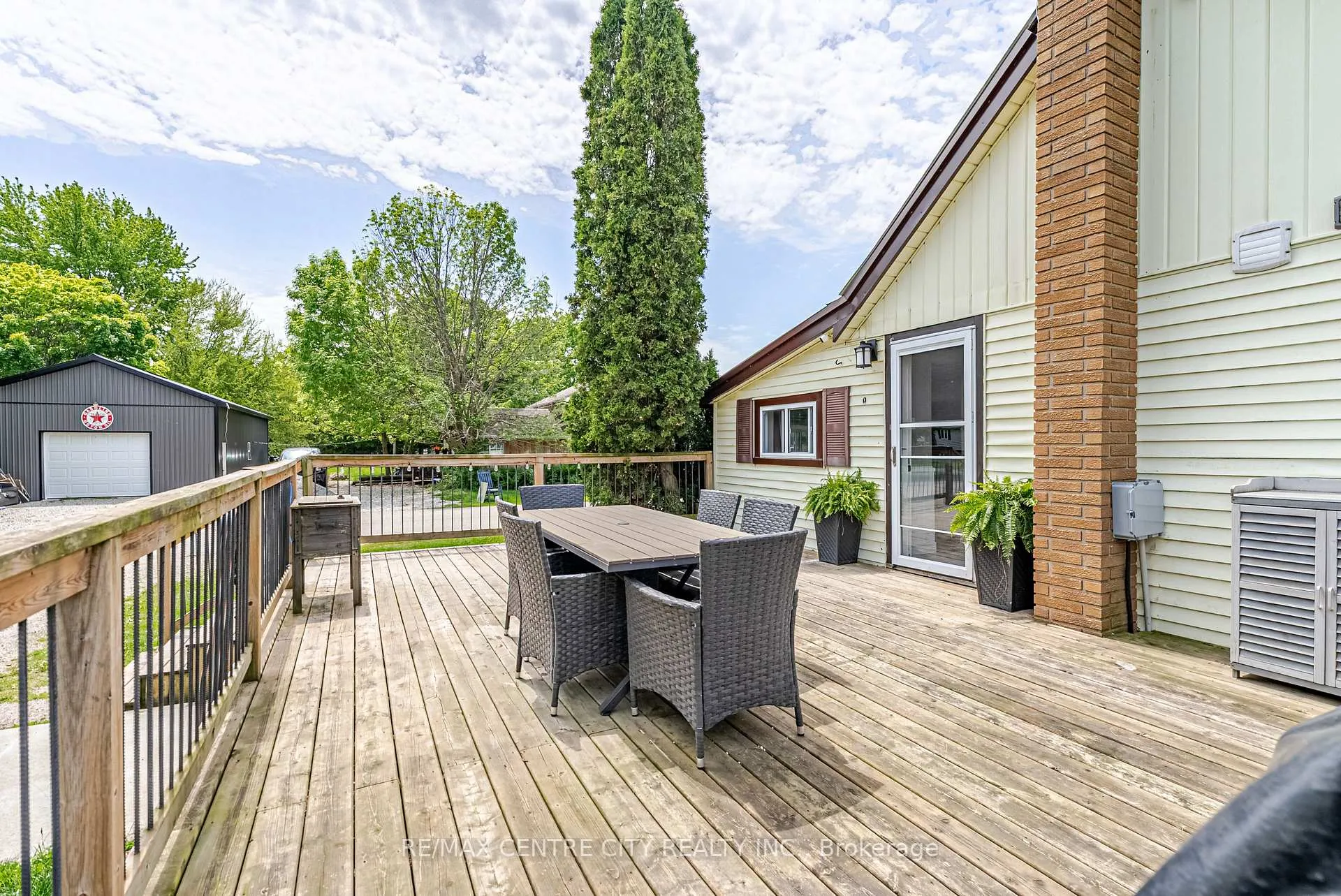 Photo 39 of 11812 Superior Street, Malahide, Springfield — HOMEH