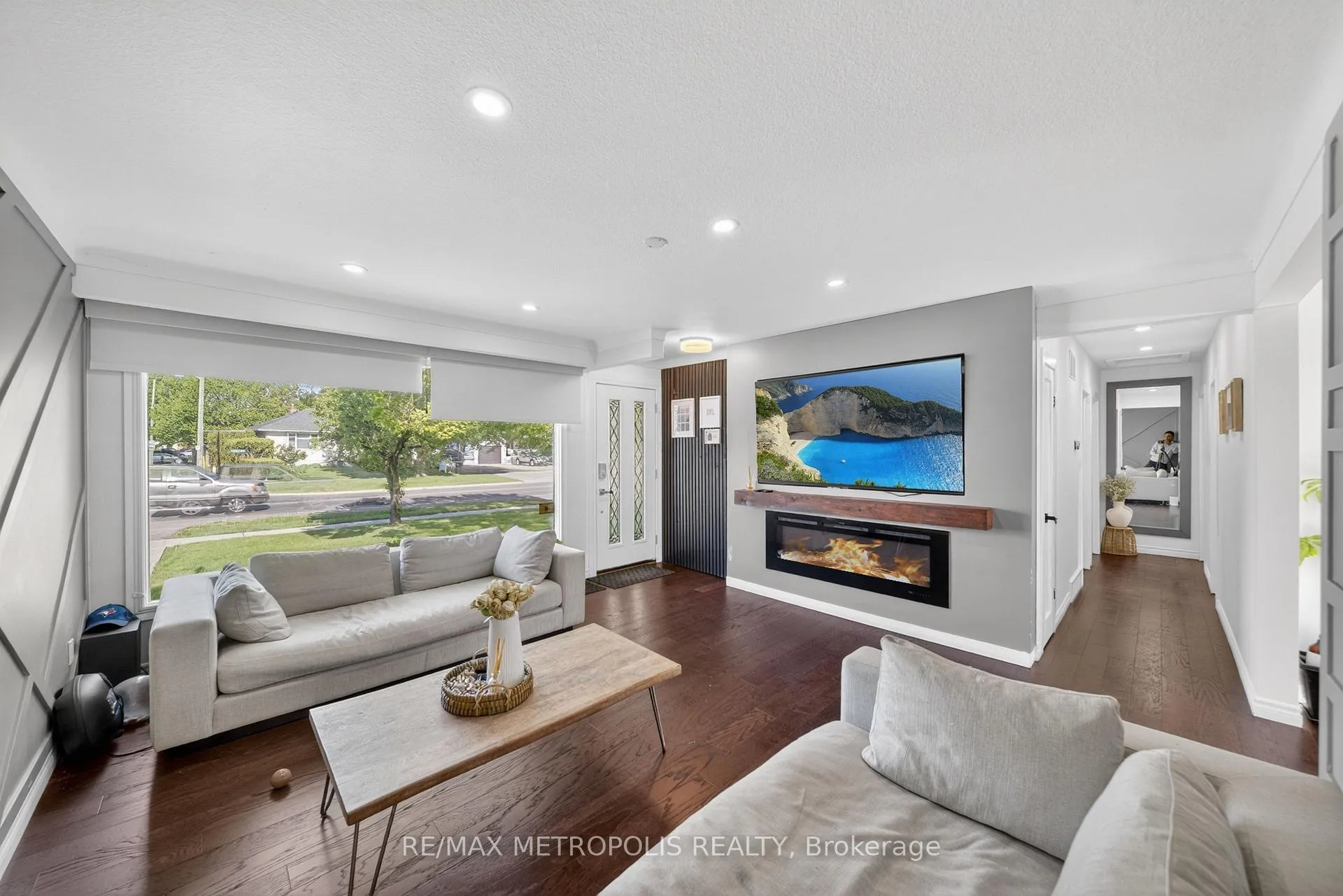 Photo 4 of 601A Geneva Street, St. Catharines, Lakeport — HOMEH