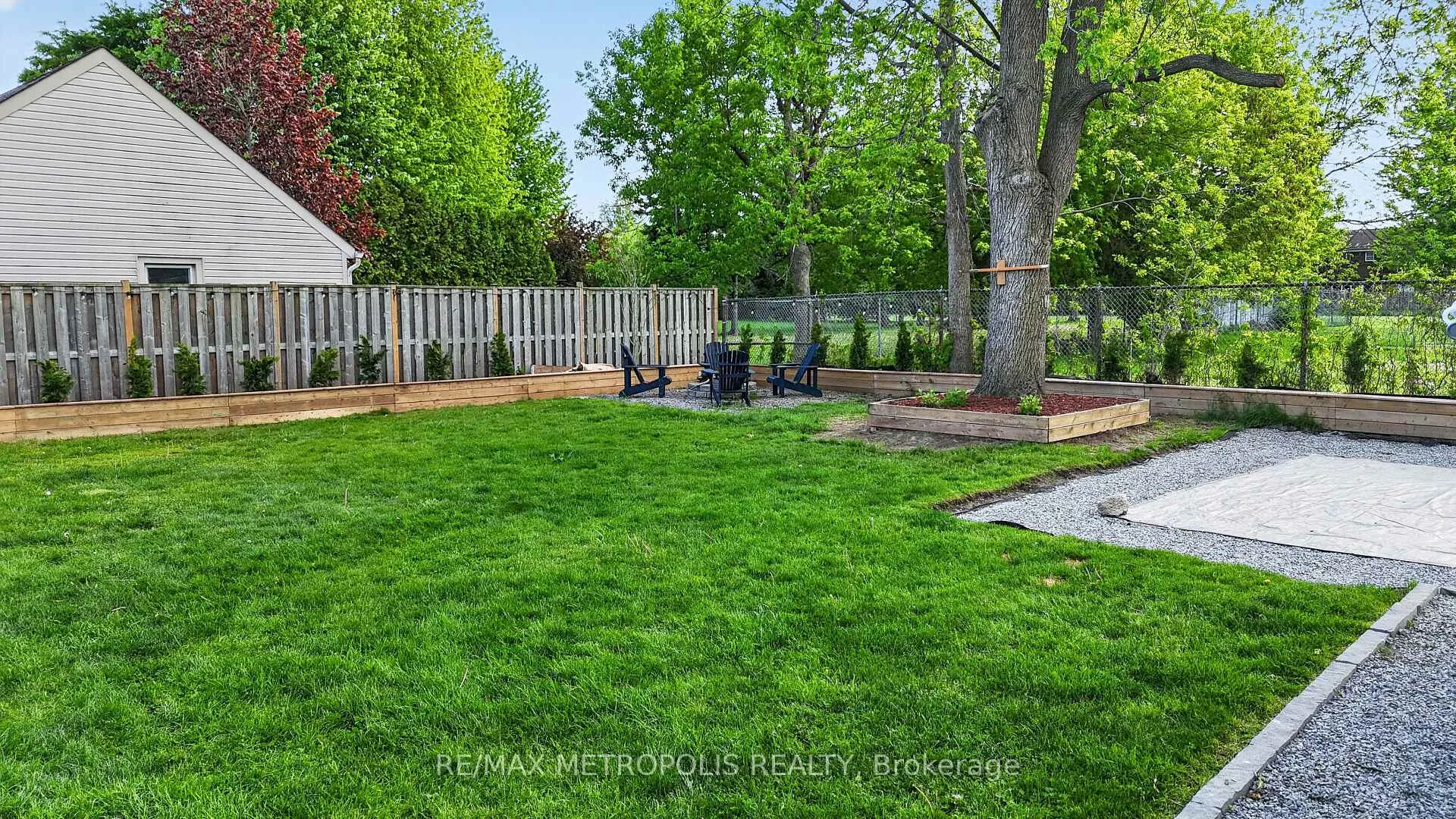 Photo 18 of 601A Geneva Street, St. Catharines, Lakeport — HOMEH