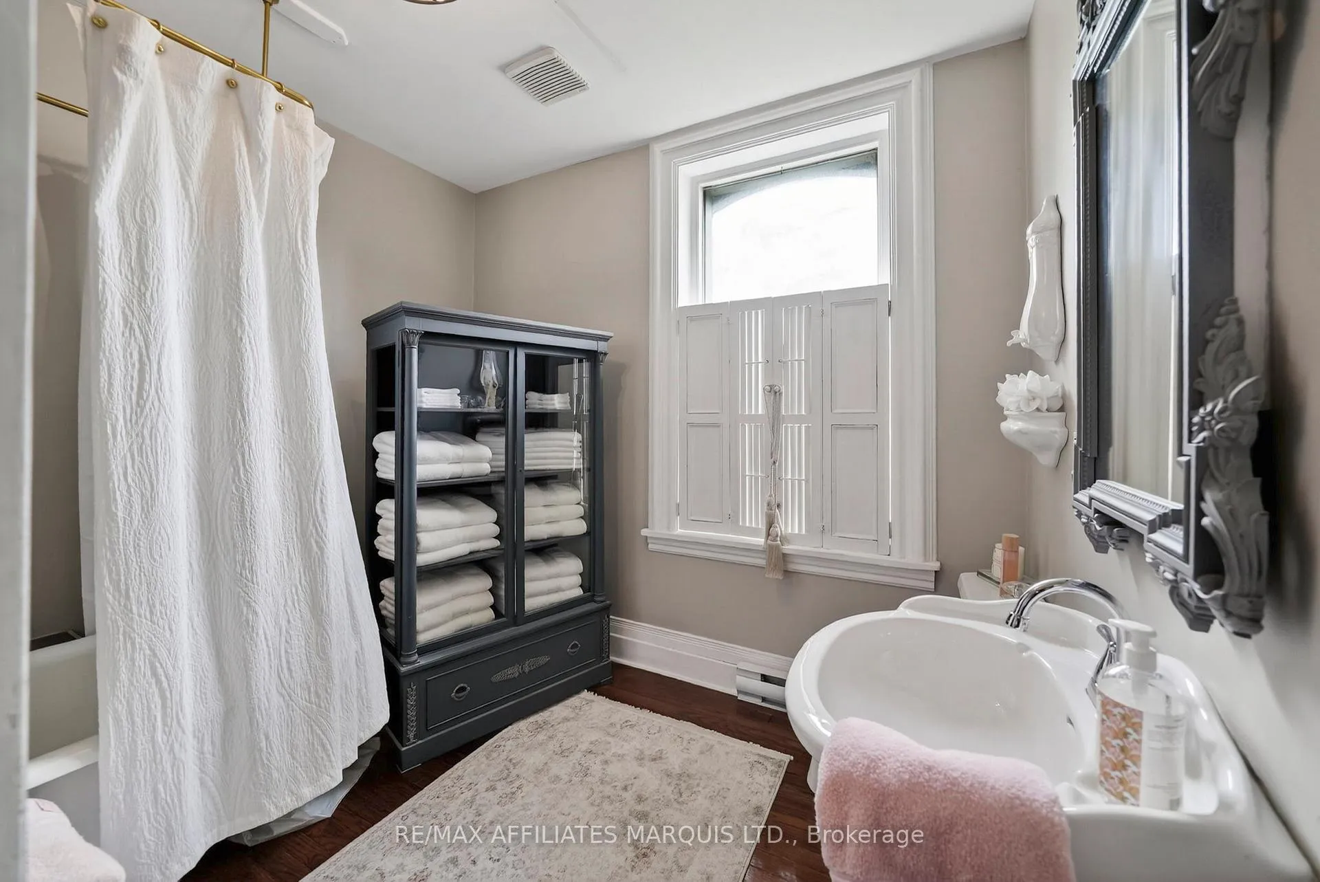 Photo 34 of 105 5th Street E, Cornwall — HOMEH