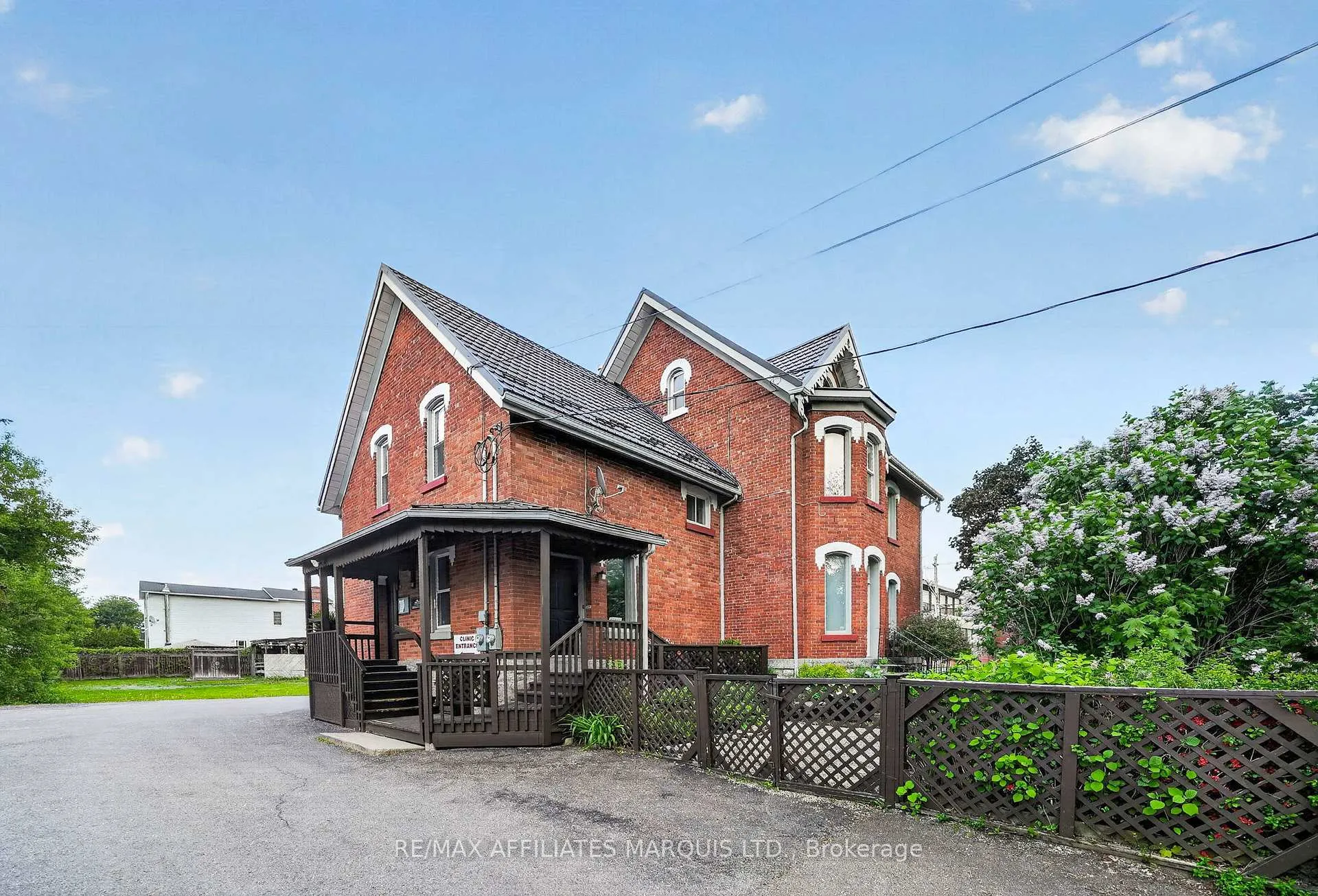 Photo 45 of 105 5th Street E, Cornwall — HOMEH