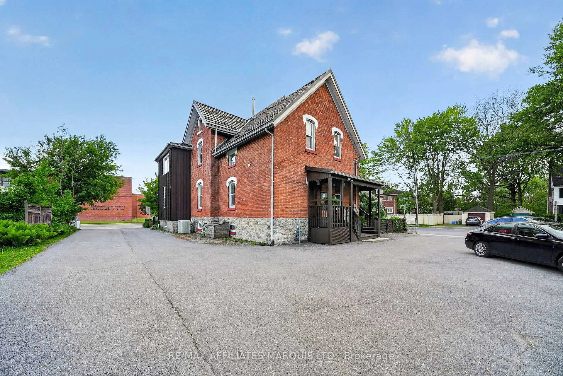 Photo 46 of 105 5th Street E, Cornwall — HOMEH