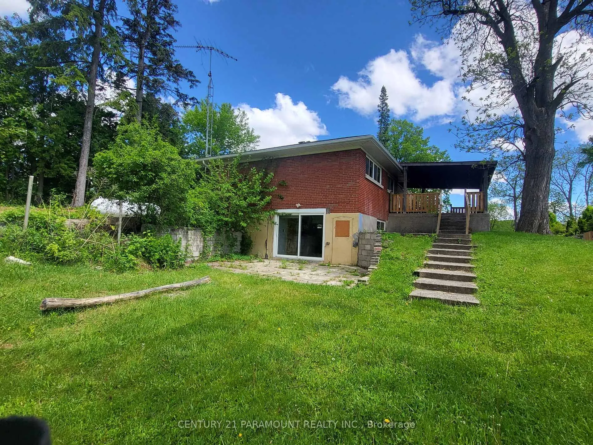 Photo 1 of 8748 Creditview Road, Brampton, Credit Valley — HOMEH