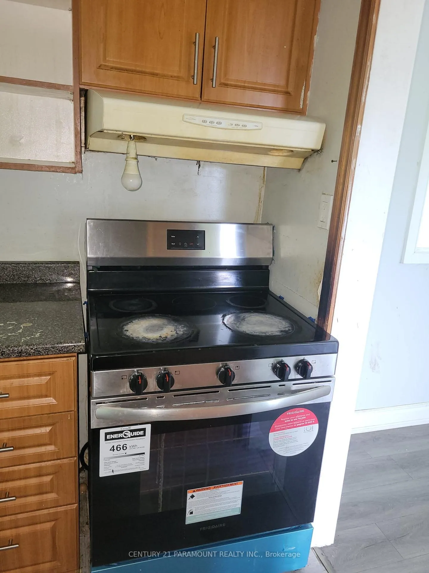Photo 8 of 8748 Creditview Road, Brampton, Credit Valley — HOMEH