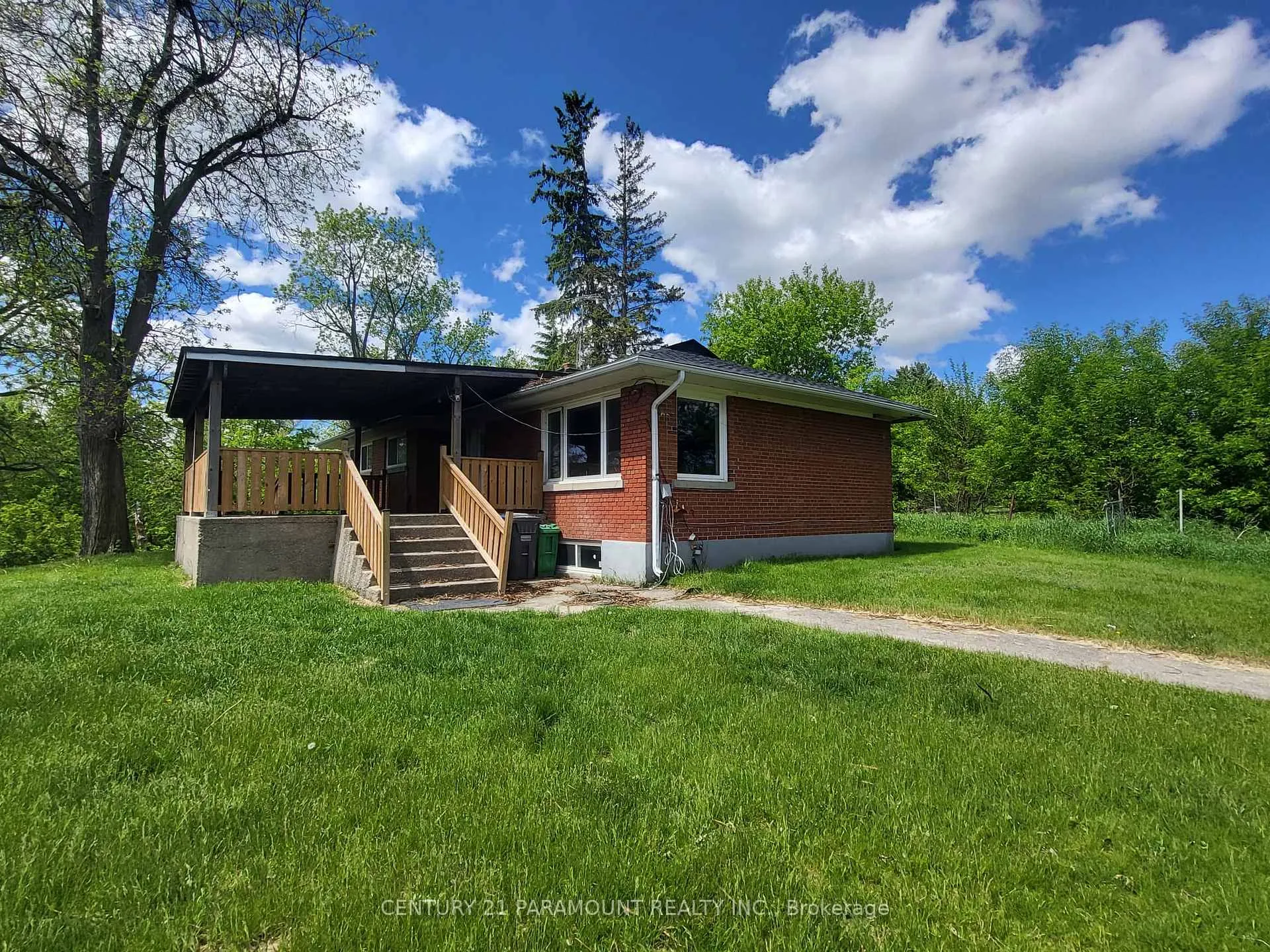 Photo 15 of 8748 Creditview Road, Brampton, Credit Valley — HOMEH
