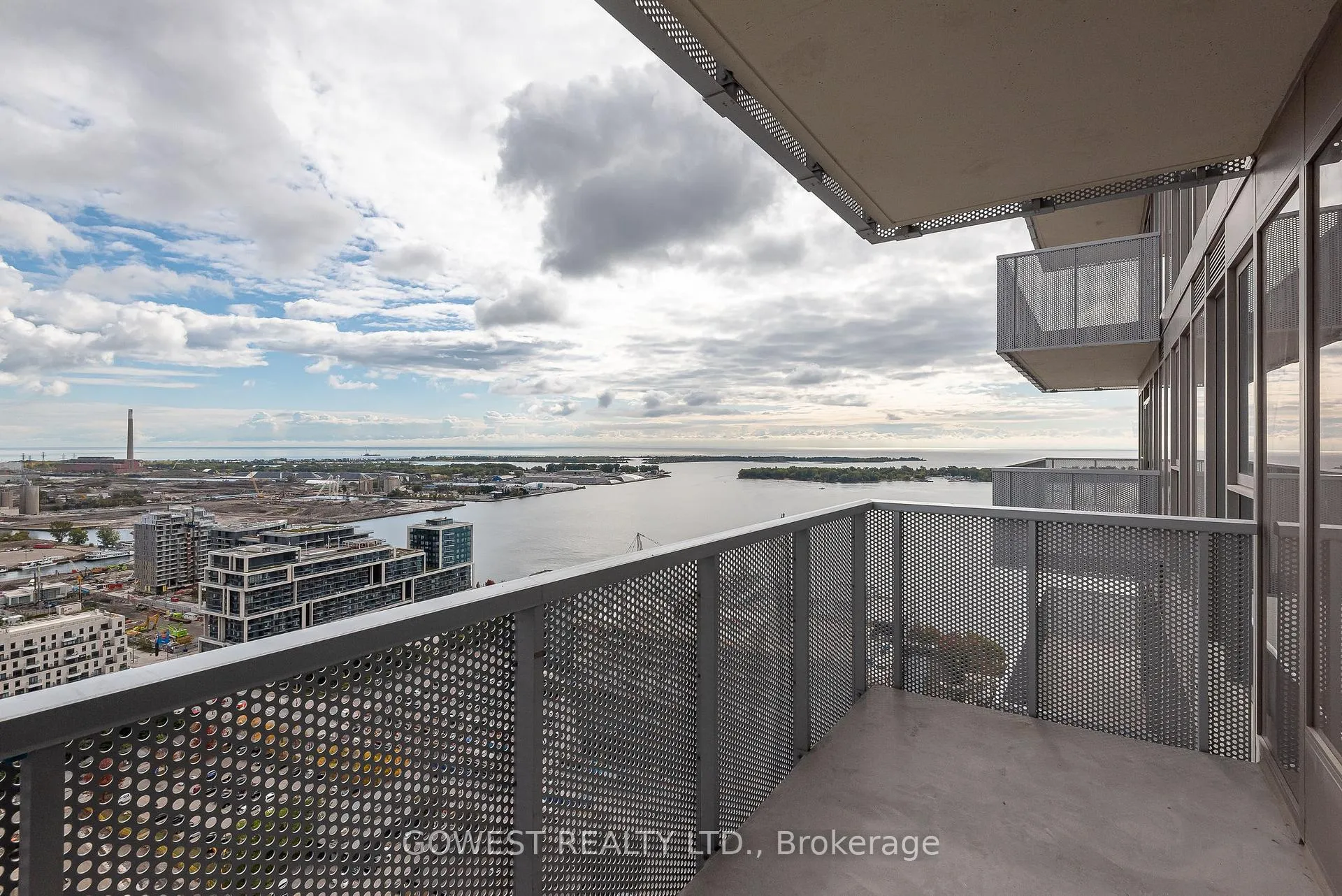 Photo 10 of Unit 2702, 20 Richardson Street, Toronto, Waterfront Communities — HOMEH