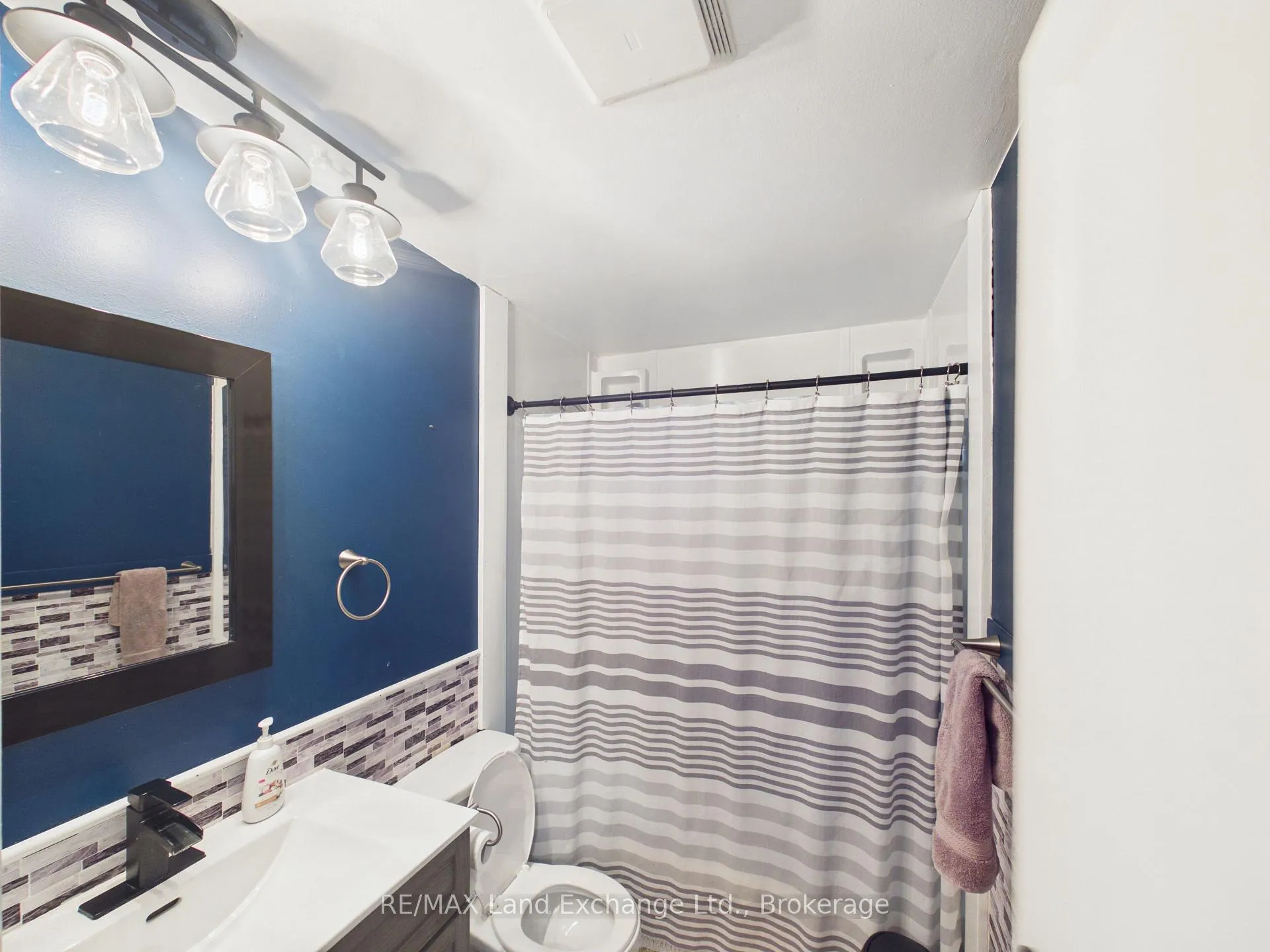 Photo 12 of 658 Hunter Street, Kincardine — HOMEH