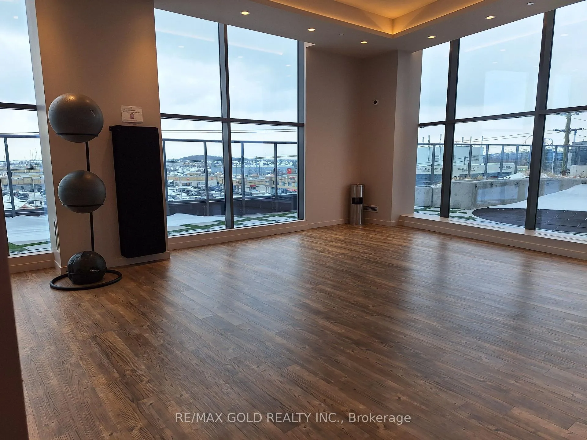 Photo 43 of Unit 2517, 10 Abeja Street, Vaughan, Concord — HOMEH