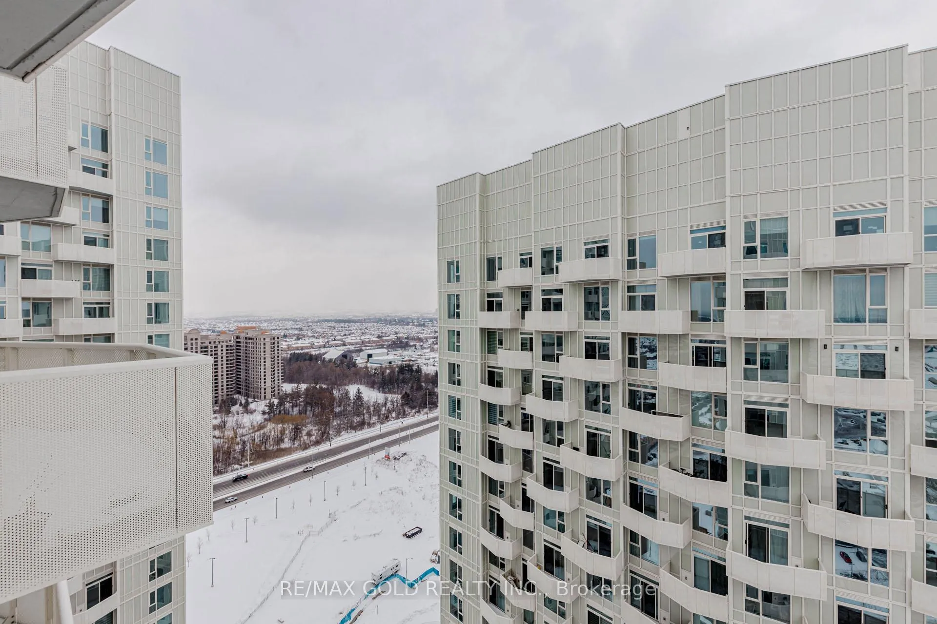 Photo 44 of Unit 2517, 10 Abeja Street, Vaughan, Concord — HOMEH