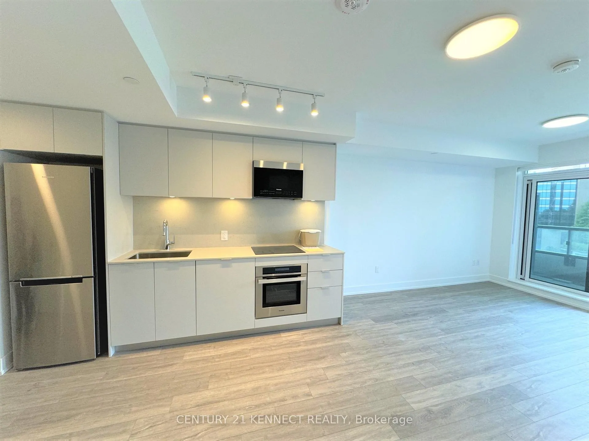 Photo 4 of Unit 912, 9 Clegg Road, Markham, Unionville — HOMEH