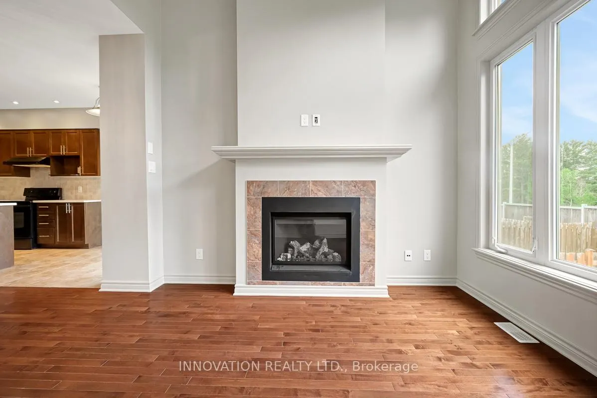 Photo 10 of 812 Fletcher Circle, Ottawa, Kanata - Kanata Lakes/Heritage Hills — HOMEH