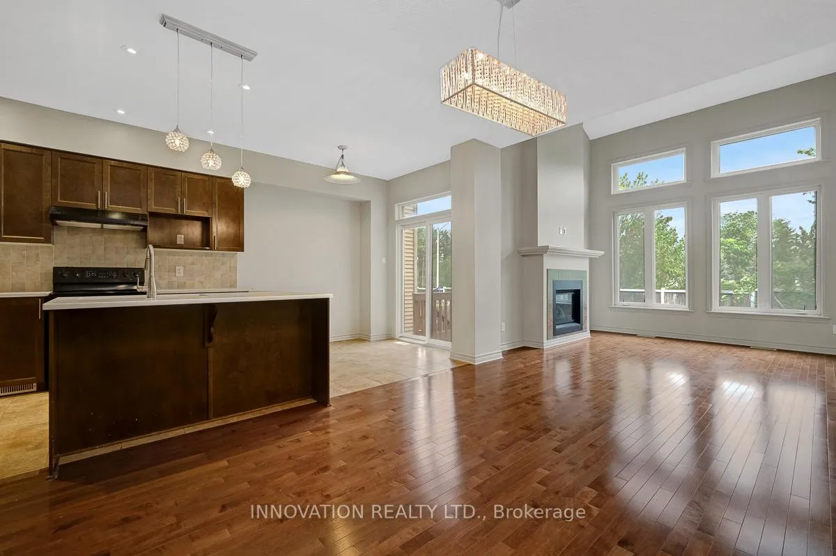 Photo 15 of 812 Fletcher Circle, Ottawa, Kanata - Kanata Lakes/Heritage Hills — HOMEH