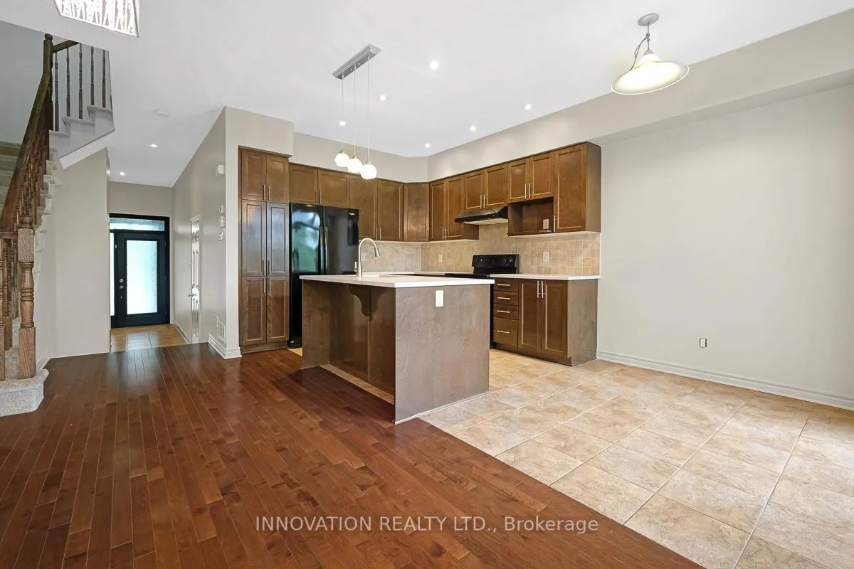 Photo 16 of 812 Fletcher Circle, Ottawa, Kanata - Kanata Lakes/Heritage Hills — HOMEH