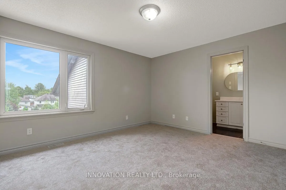 Photo 26 of 812 Fletcher Circle, Ottawa, Kanata - Kanata Lakes/Heritage Hills — HOMEH