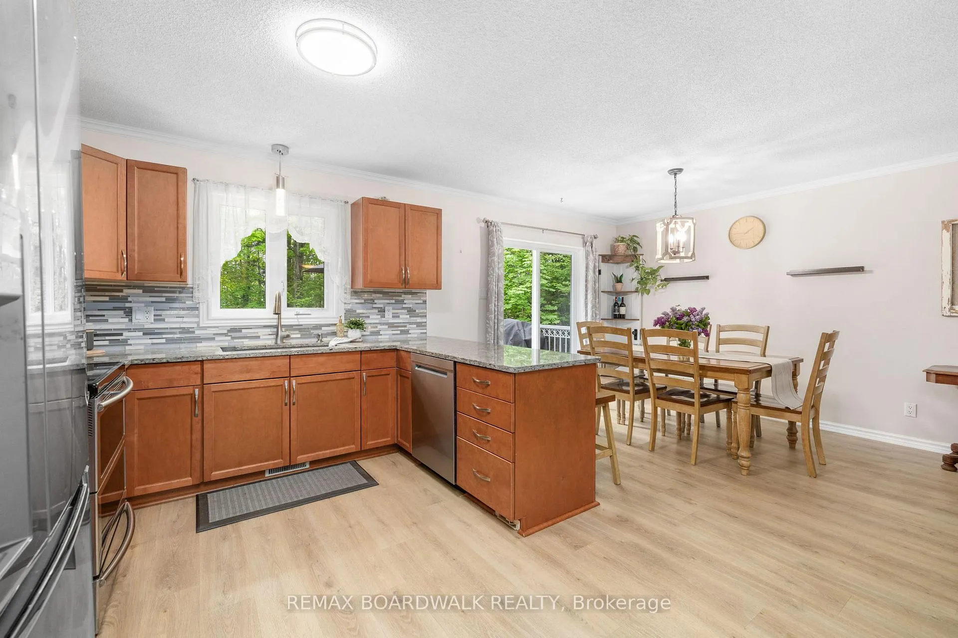 Photo 15 of 133 Hummingbird Lane, Beckwith, Beckwith Twp — HOMEH