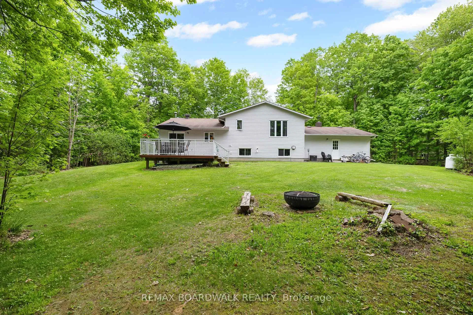 Photo 33 of 133 Hummingbird Lane, Beckwith, Beckwith Twp — HOMEH
