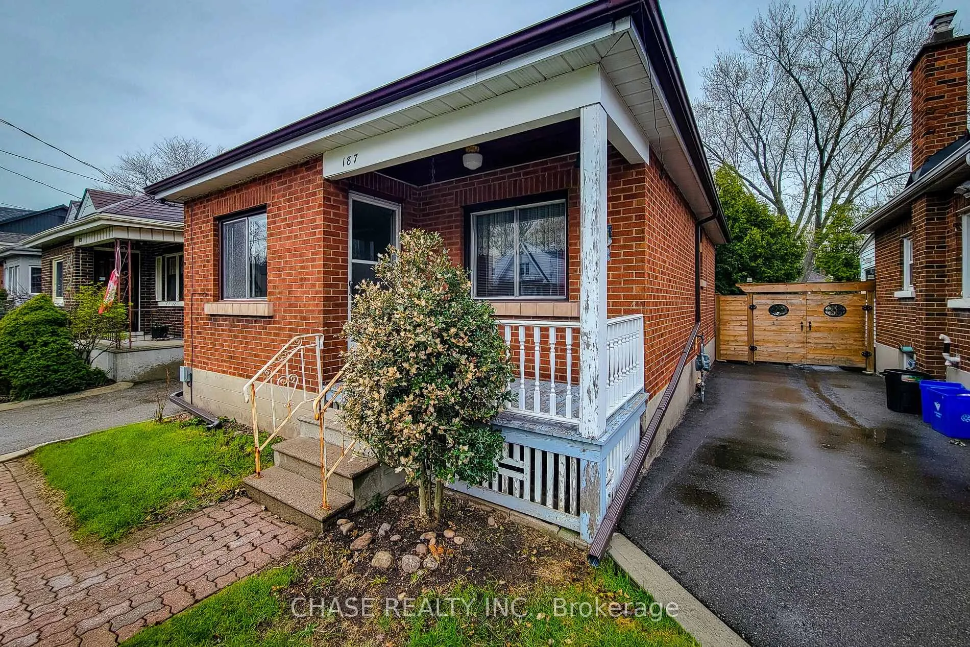 Photo 11 of 187 Paradise Road N, Hamilton, Westdale — HOMEH